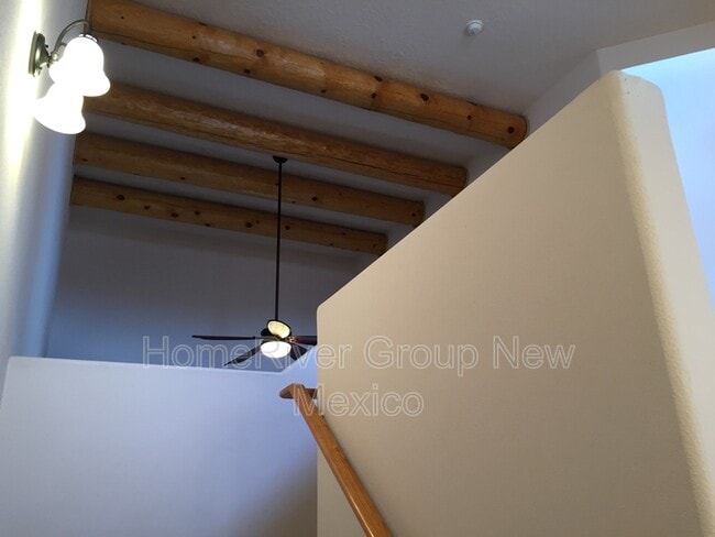 Building Photo - 828 Kipuka Dr NW