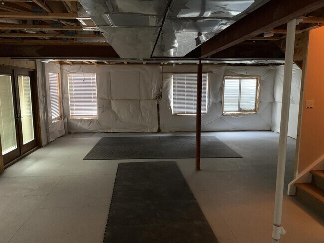 Building Photo - 20313 Vista Cir