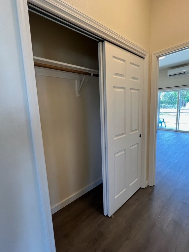 Building Photo - New Construction! 2 bed/ 2 bath with VIEWS...