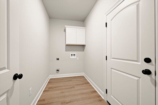 Building Photo - 30673 Dunn Rd