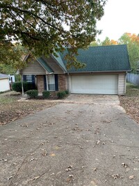 Building Photo - 3bed/2bath home in Valley View School Dist...