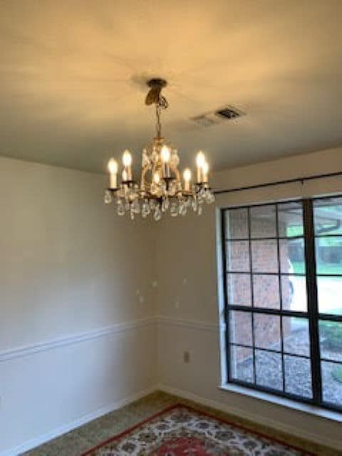 Building Photo - 609 Parkwood Dr