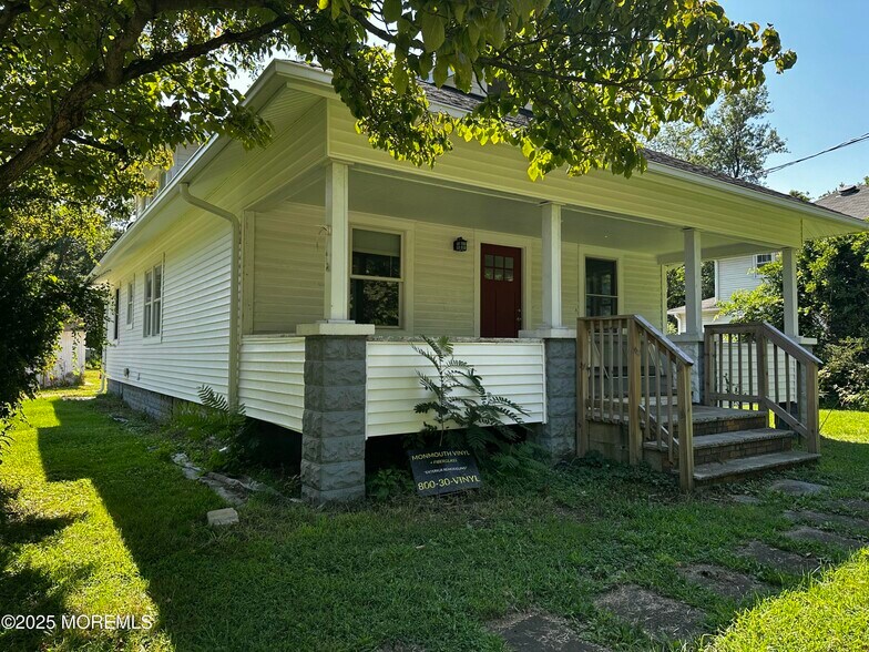 Primary Photo - 435 Lakewood Farmingdale Rd