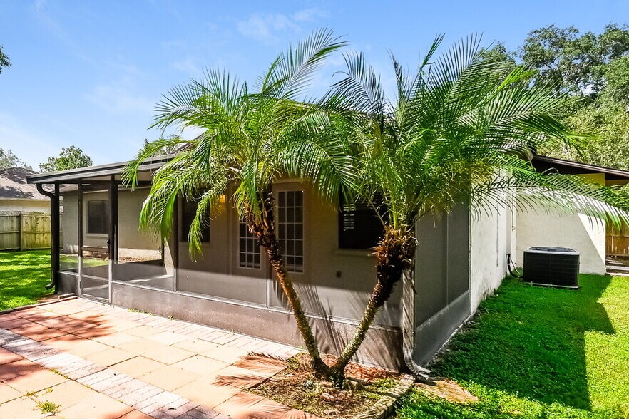 Building Photo - 846 Timber Pond Dr