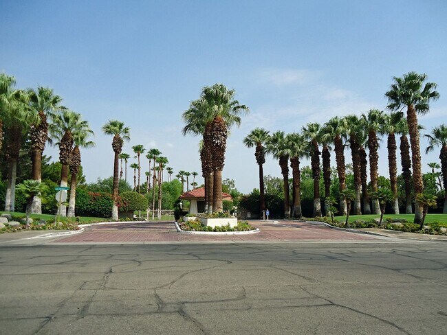 Building Photo - **Charming Unfurnished Condo in Palm Sprin...