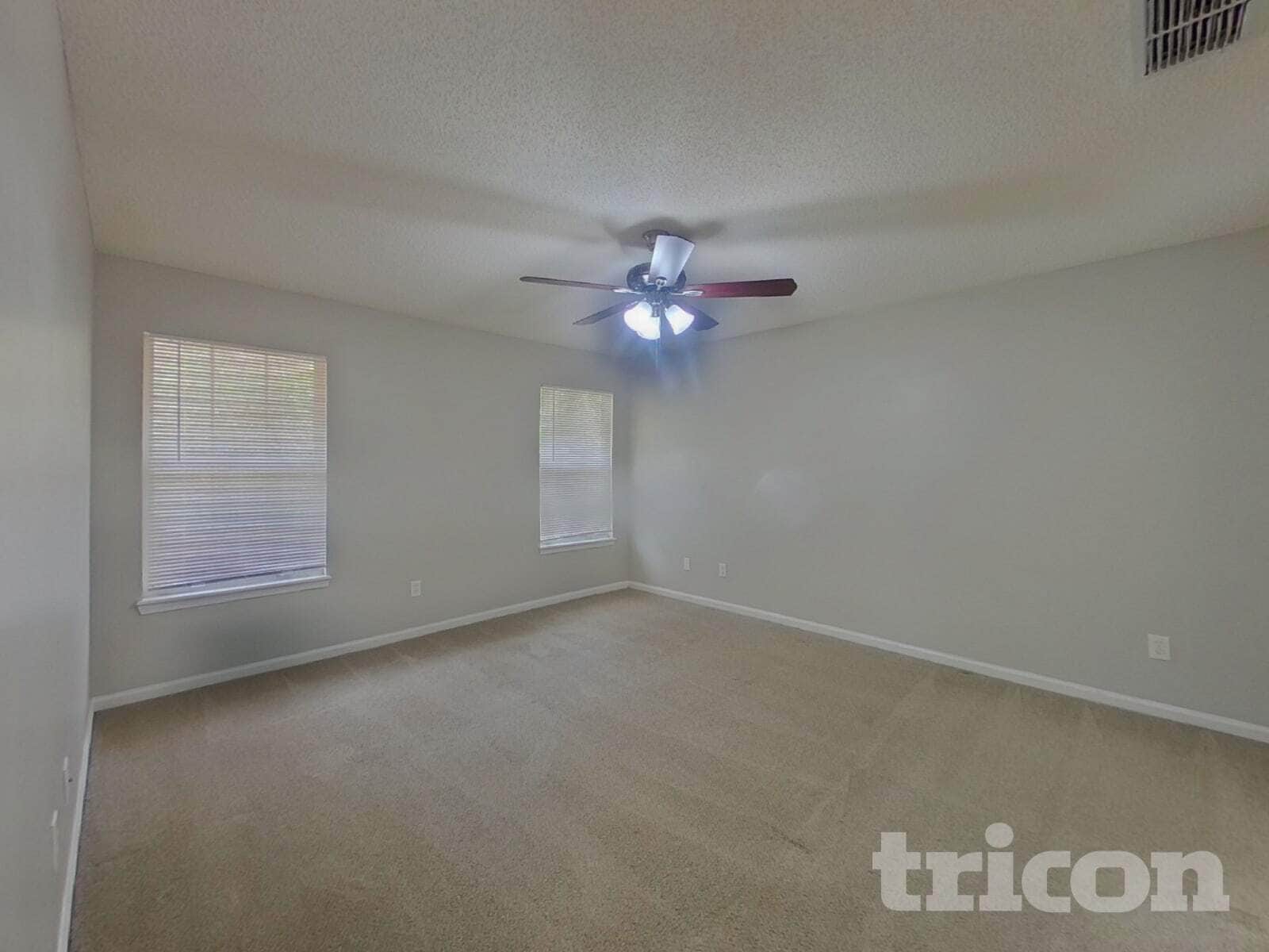 Building Photo - 11329 Hartland Rd