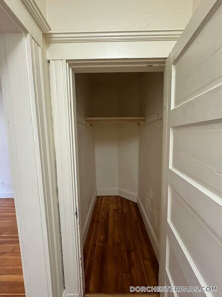 Building Photo - 20 Fairmount St