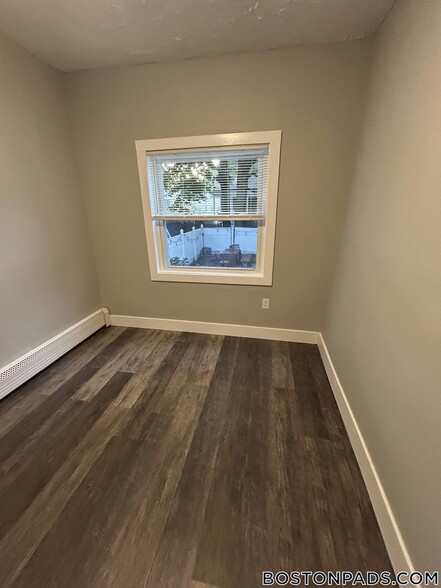 Building Photo - 82 North St