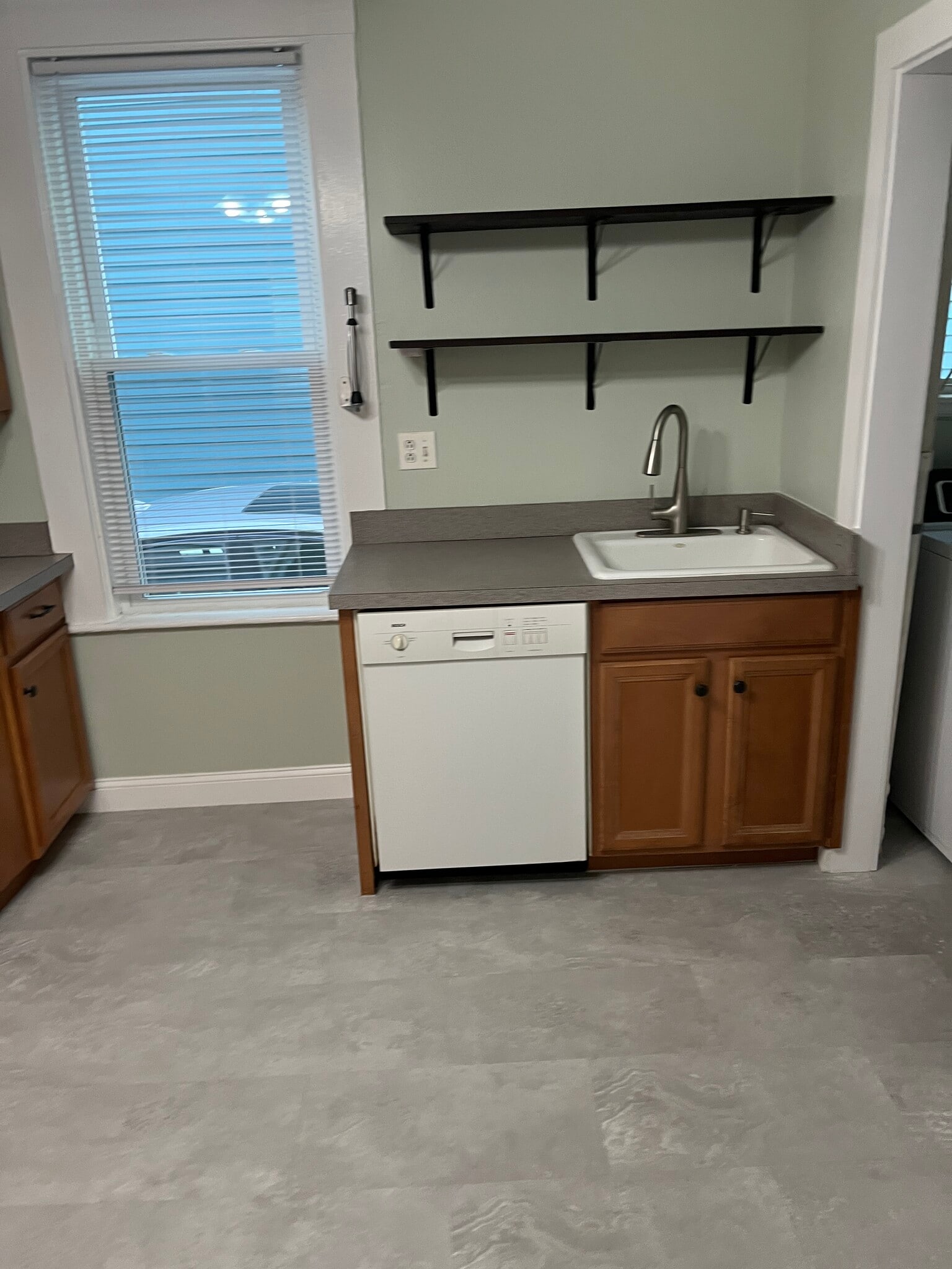kitchen - 69 Calumet St