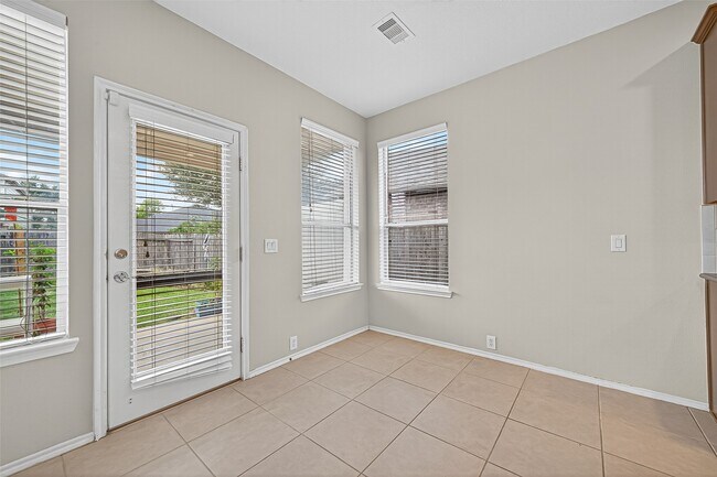 Building Photo - 25311 Mallard Bay Ln