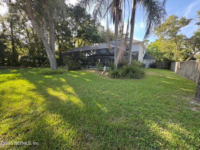 Building Photo - 12402 Mt Pleasant Woods Dr