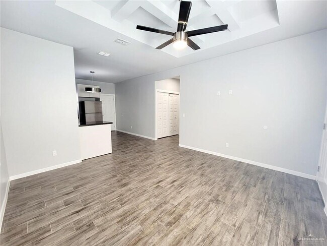 Building Photo - 3716 Valeria St