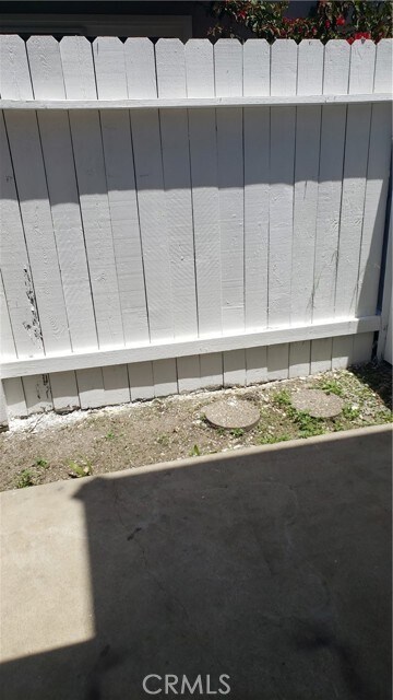 Building Photo - 16562 Goldenwest St