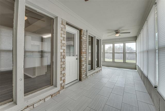 Building Photo - 407 Kenway St