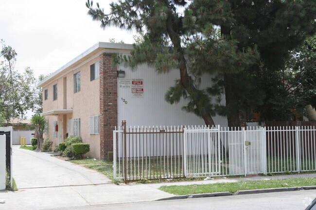 Building Photo - Windward Apartment Project