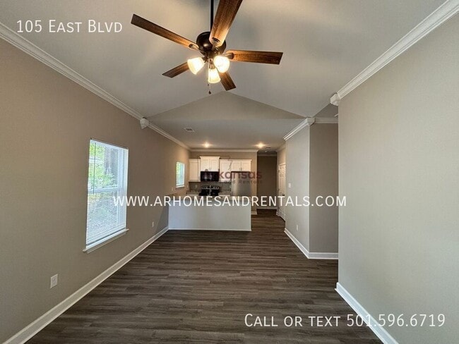 Building Photo - 105 East Blvd