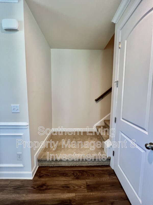 Building Photo - 5706 Lachlan Hill Ln