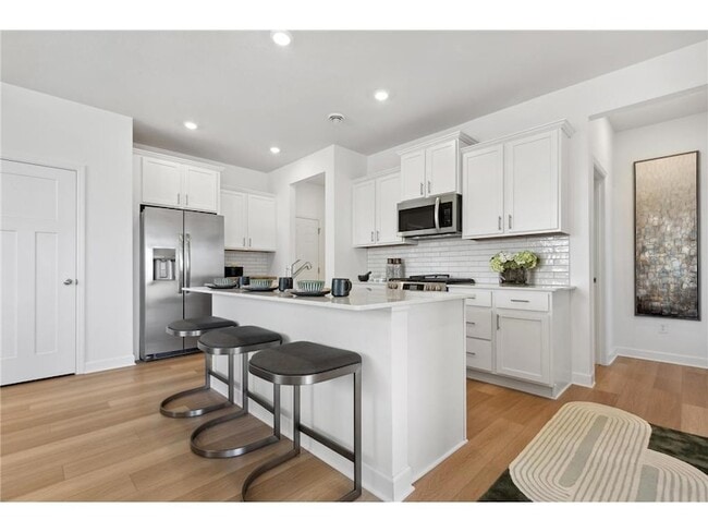 Building Photo - 5124 Useppa Trl