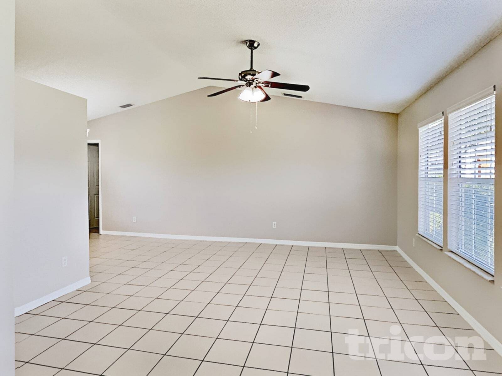 Building Photo - 836 Cloyd Dairy Loop