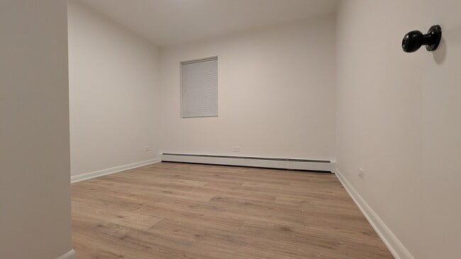 Building Photo - 728 Mulford St