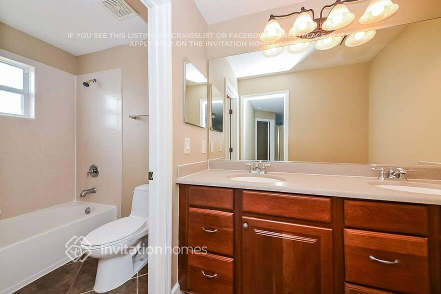 Building Photo - 1262 Western Pine Cir