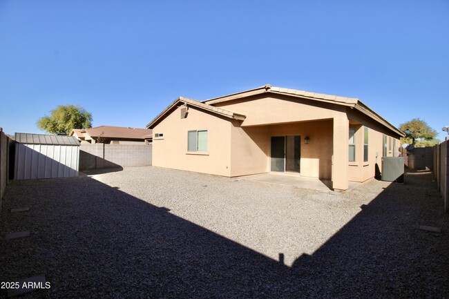 Building Photo - 14839 W Larkspur Dr