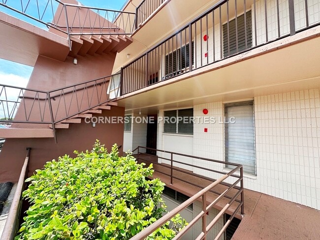 Primary Photo - 98-729-729 Moanalua Loop