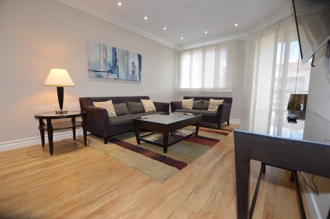 Building Photo - MERIDIAN FURNISHED 2 BDR /2 BATH Luxury Co...