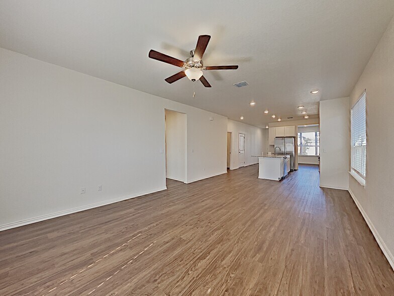 Building Photo - 333 Pebble Beach Run