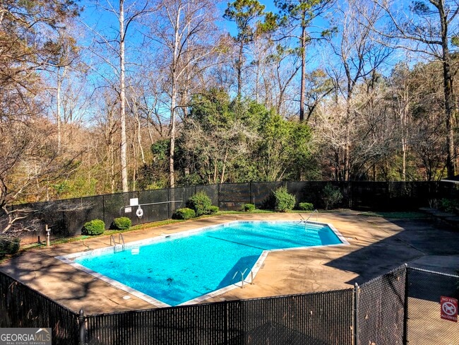 Building Photo - 174 Woodstone Dr