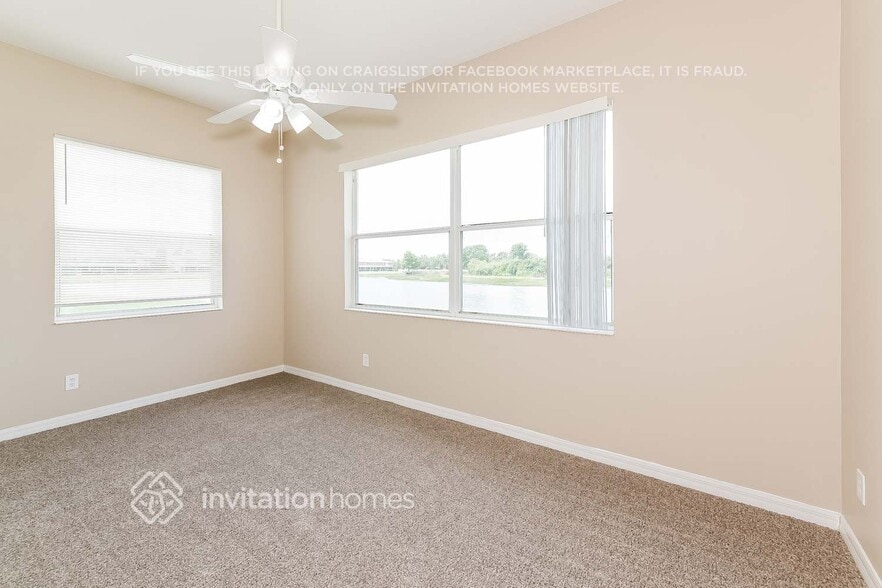 Building Photo - 5407 Lexington Dr