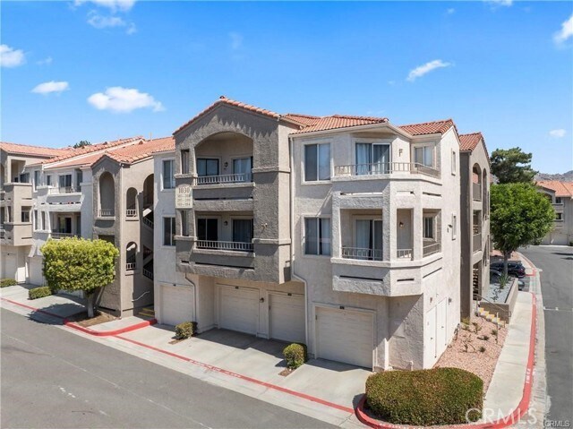 Building Photo - 1030 Vista Del Cerro Dr