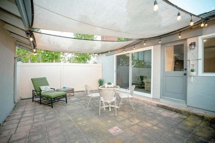 Building Photo - 670 Kumquat Way