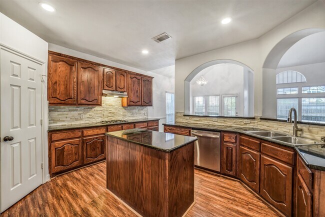 Building Photo - 16810 Noble Pass Ln