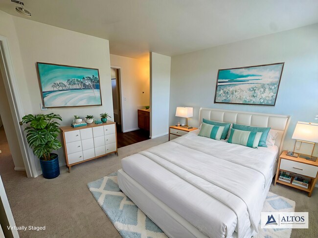 Building Photo - 4 Bed / 4 Bath Dream Home in the Hills at ...