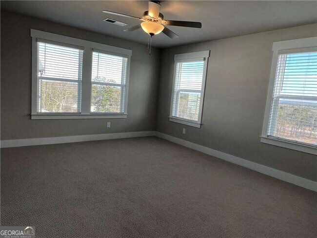 Building Photo - 1061 Knoxboro Ln