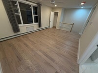 Building Photo - 132-30 Pople Ave