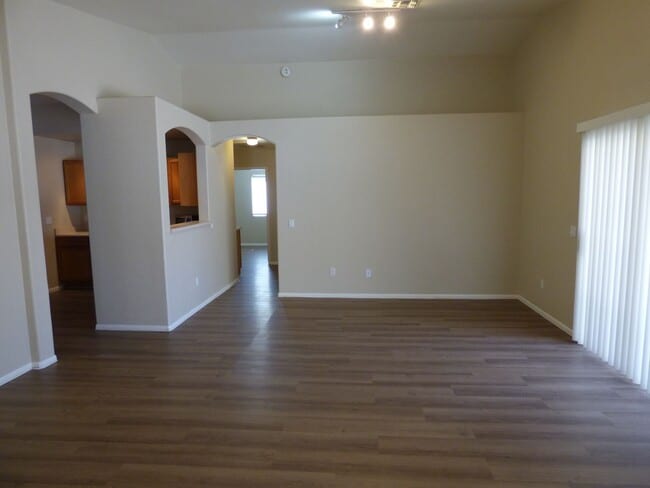 Building Photo - New paint and plank flooring.....convenien...