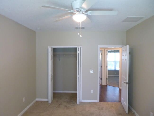 Building Photo - 36826 Annika Way