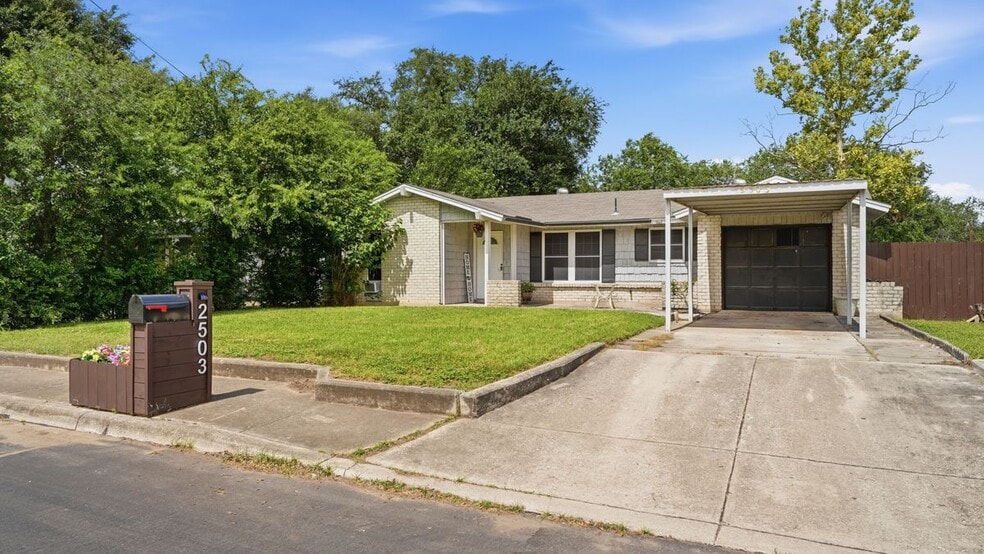 Building Photo - 2503 Irwin Dr