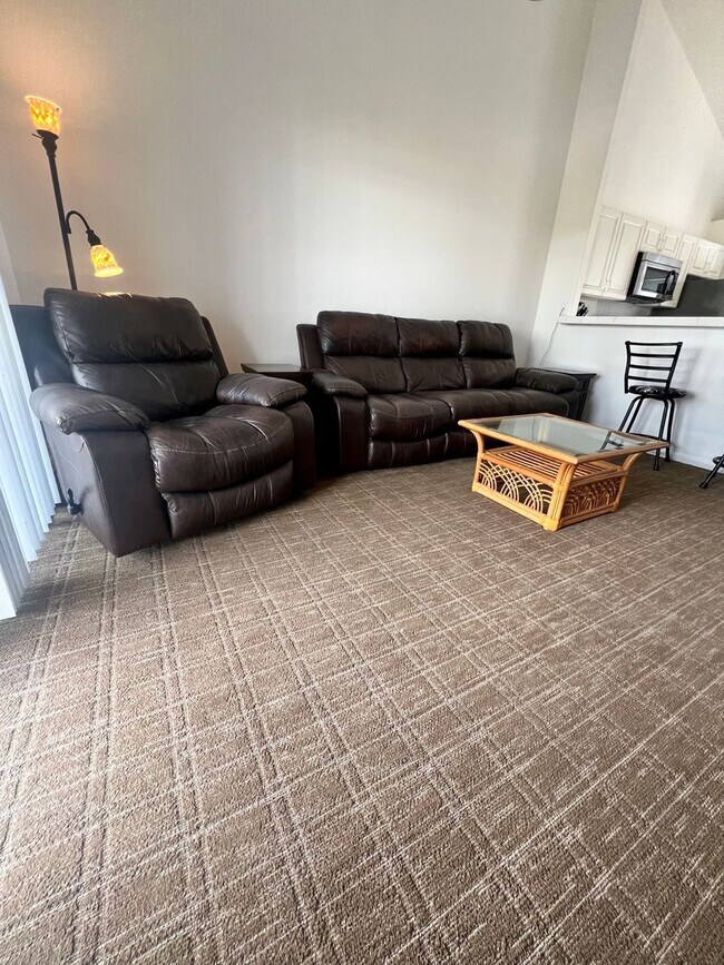 Building Photo - Furnished 3 Bedroom 2 bath Ali'i Lani Condo Top floor *Pet Friendly!