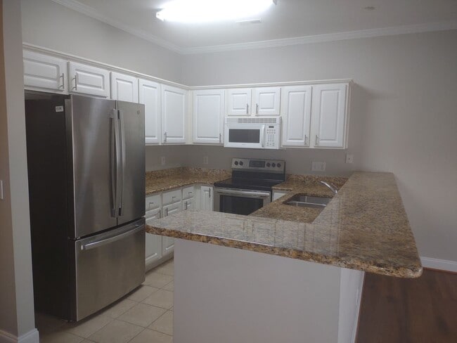 Building Photo - Outstanding Three Bedroom Home located Pennington Square! Minutes Away from Ft. Jackson