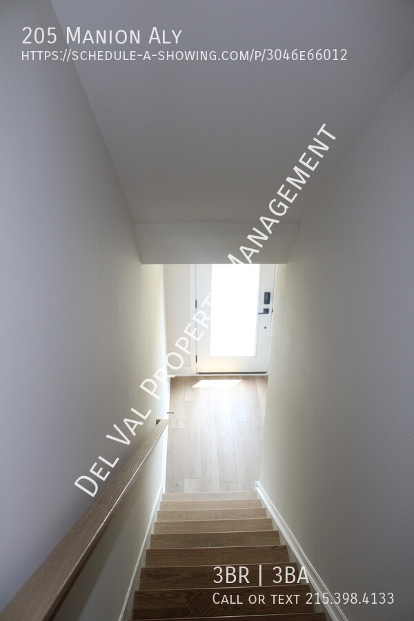 Building Photo - 205 Manion Aly