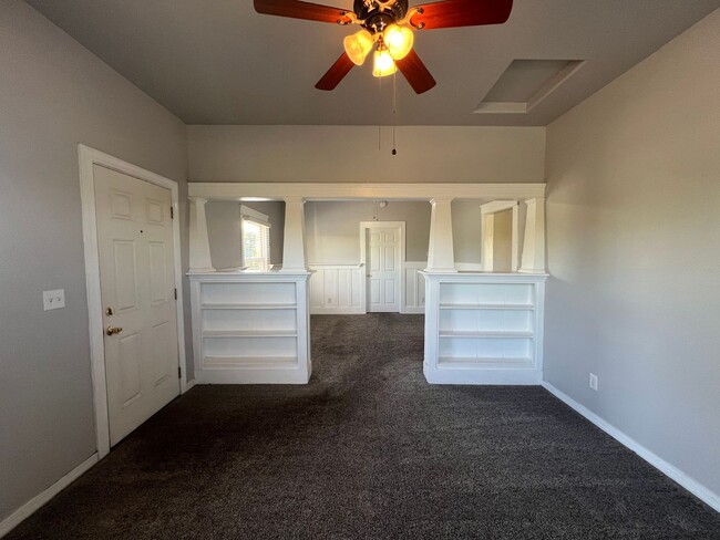 Building Photo - Adorable Country Home For Rent