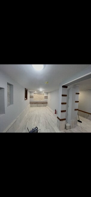 Building Photo - 33 Jeanette St