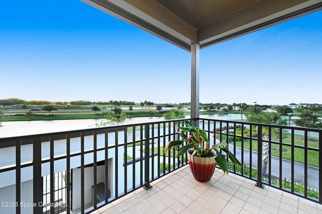 Building Photo - 7103 Vista Hermosa Dr