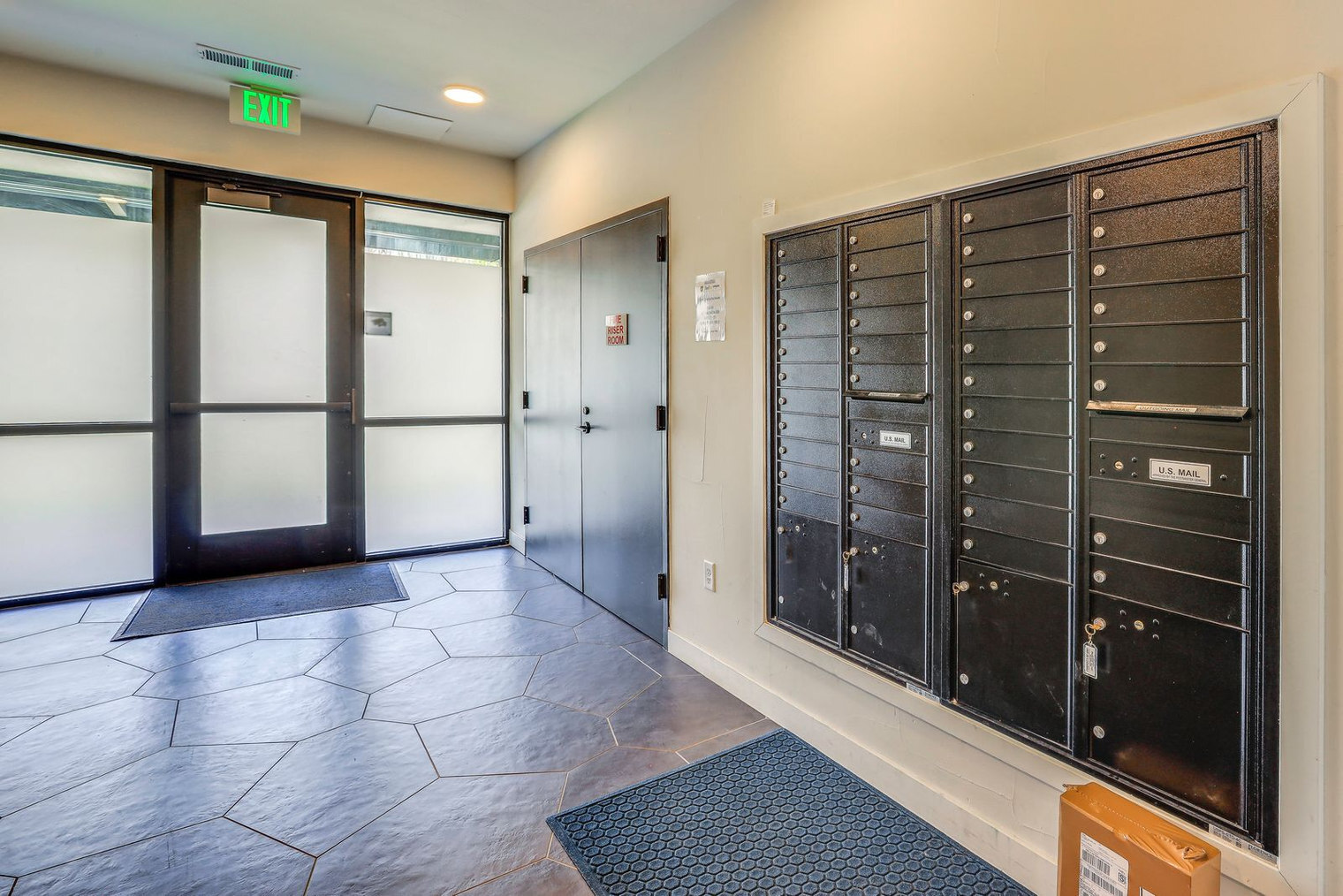 Building Photo - 2120 N Downing St