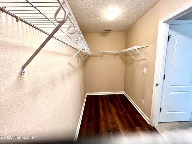 Building Photo - 15691 Tisons Blf Rd