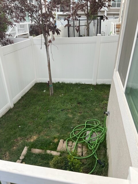 Back Yard Right view - 4989 W Longboat Ln