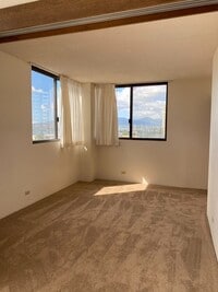 Building Photo - Park at Pearlridge